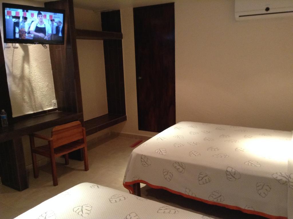 Hotel Ashly อากาปุลโก ภายนอก รูปภาพ